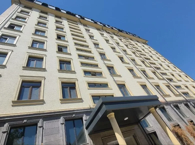 Kvartira 3 xonalar 75 m² O‘zbekistonda