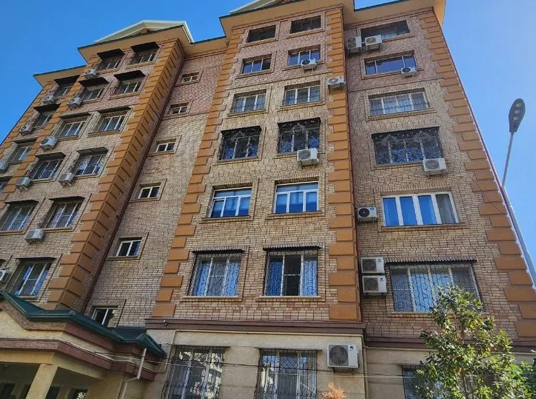 Квартира 4 комнаты 180 м² Ташкент, Узбекистан