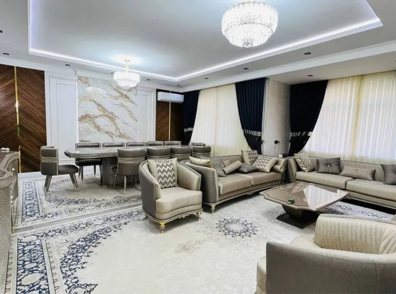 Kvartira 4 xonalar 164 m² Toshkentda