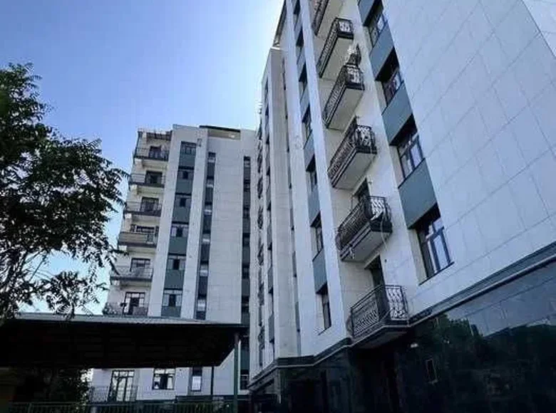 Kvartira 4 xonalar 91 m² in Shaykhontohur Tumani