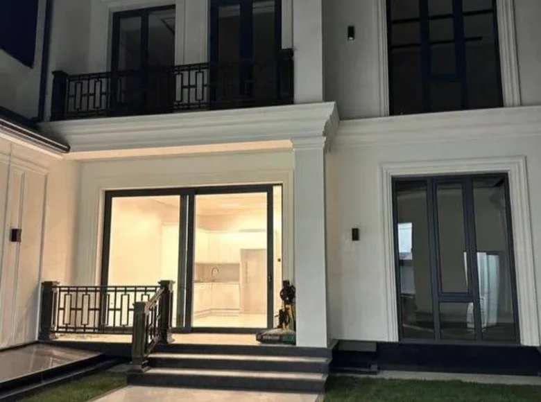 Дом 7 комнат 390 м² Ташкент, Узбекистан