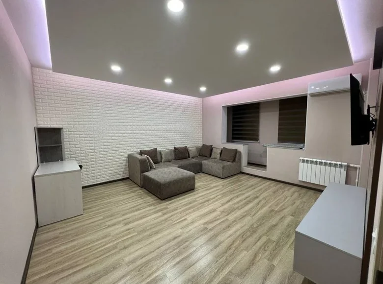 Kvartira 2 xonalar 60 m² Toshkentda