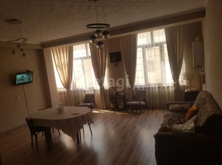 Квартира 2 комнаты 75 м² Самарканд, Узбекистан