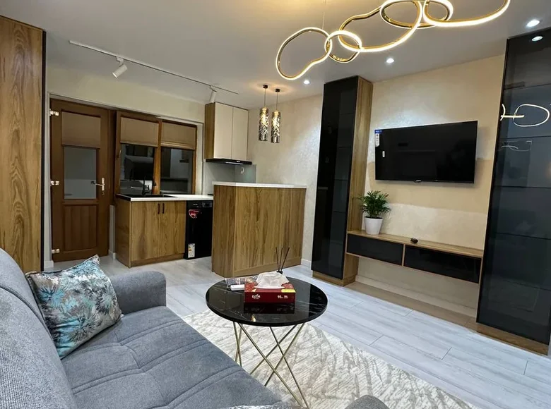 Kvartira 1 xona 33 m² Toshkentda