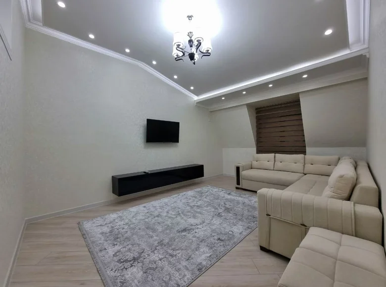 Kvartira 2 xonalar 55 m² Samarqandda