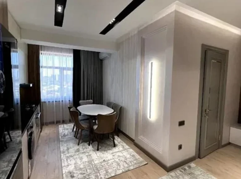 Kvartira 3 xonalar 68 m² Toshkentda