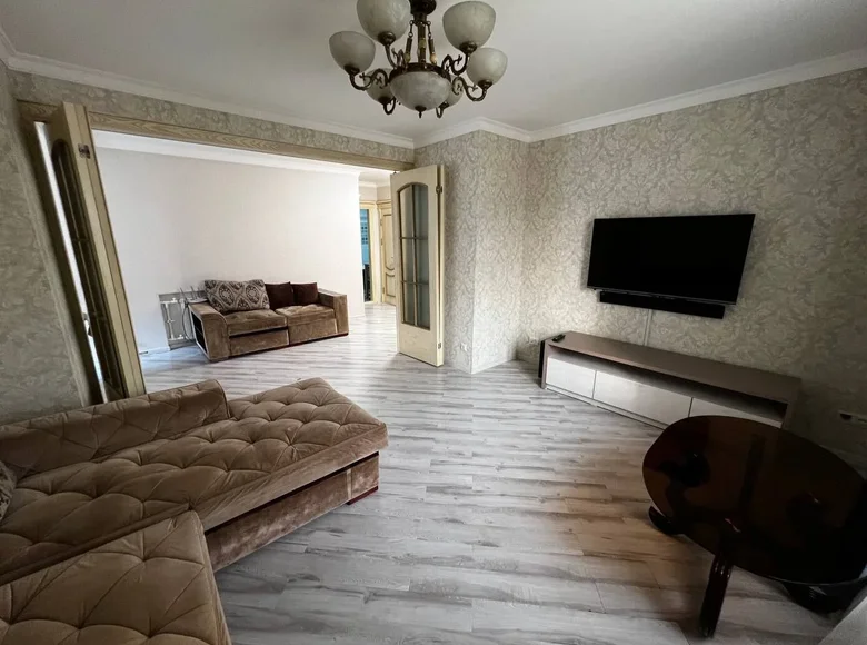 Квартира 2 комнаты 60 м² Ташкент, Узбекистан