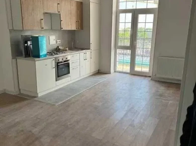 Kvartira 2 xonalar 50 m² Toshkentda