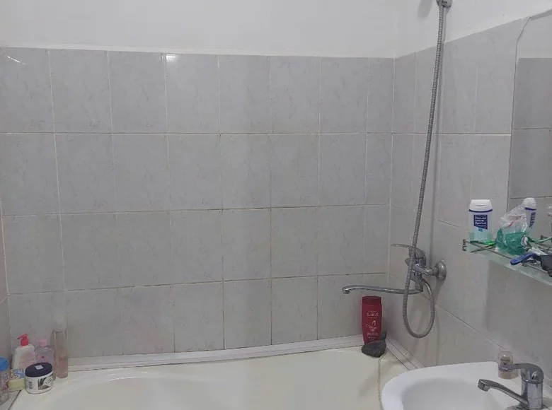 Kvartira 2 xonalar 55 m² Khanabadda