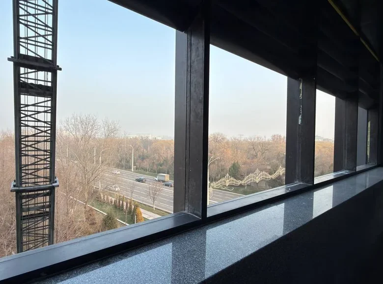 Сдаётся представительский офис в БЦ класса A на ул. Нукусская рядом с ЖК Инфинити