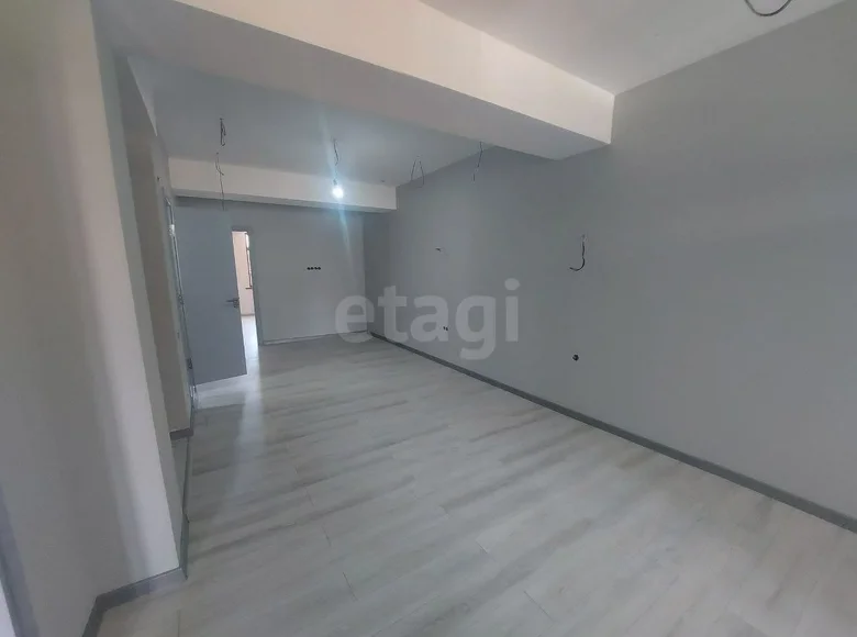 Kvartira 80 m² Toshkentda