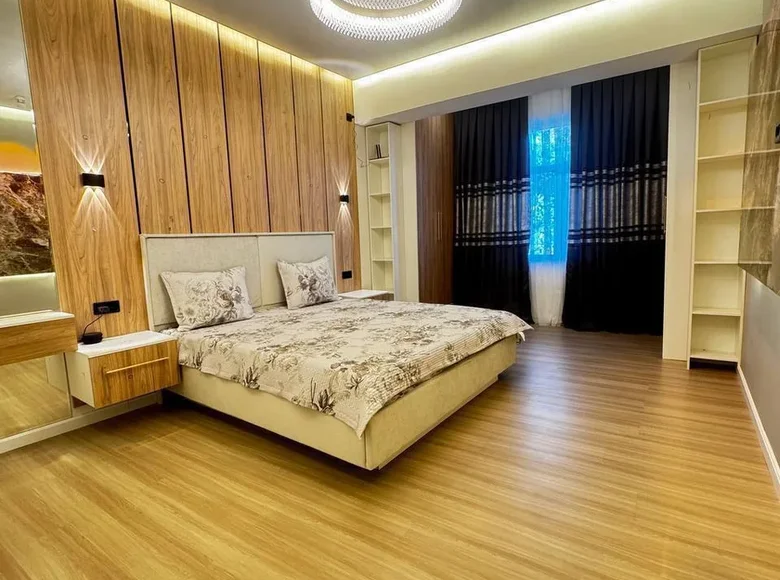 Kvartira 3 xonalar 69 m² Toshkentda