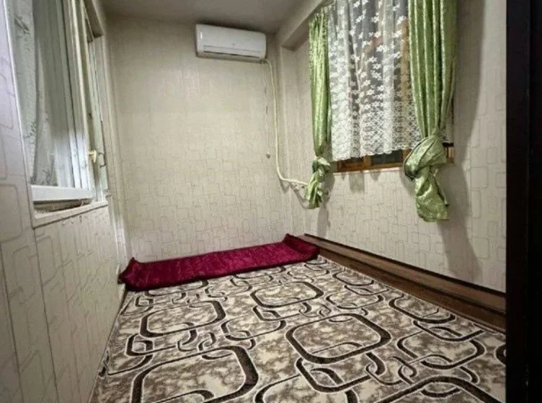 Kvartira 1 xona 45 m² Toshkentda