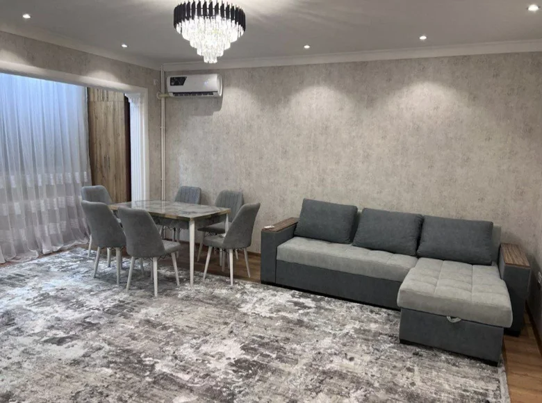 Kvartira 2 xonalar 58 m² Toshkentda