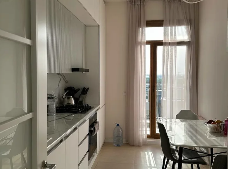 Квартира 3 комнаты 81 м² Ташкент, Узбекистан