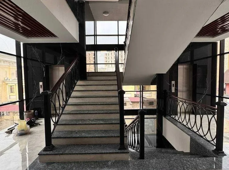 Tijorat 4 000 m² Toshkentda, Oʻzbekiston