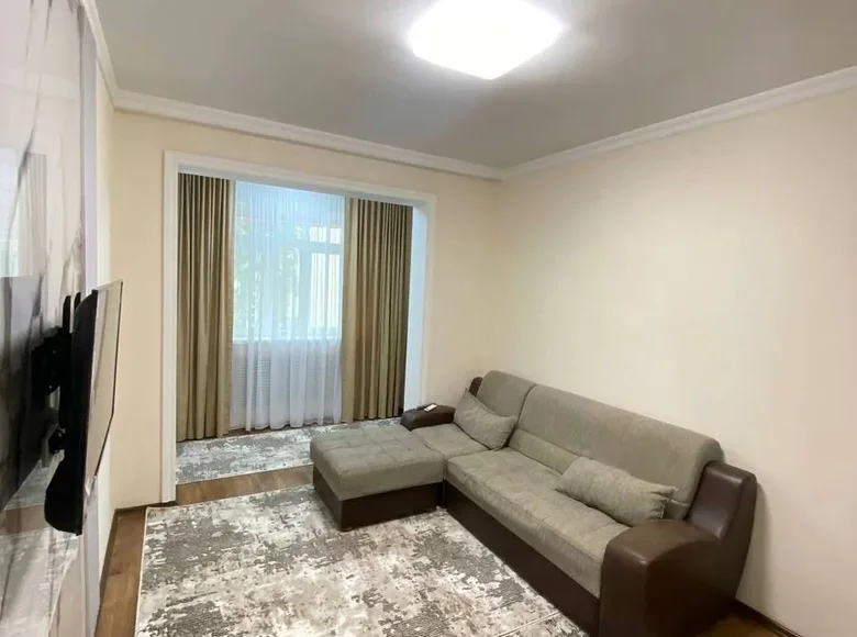 Kvartira 2 xonalar 45 m² Beshkurganda