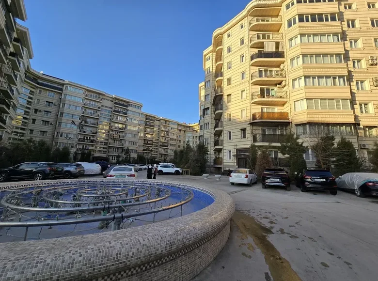 Квартира 8 комнат 434 м² Ташкент, Узбекистан