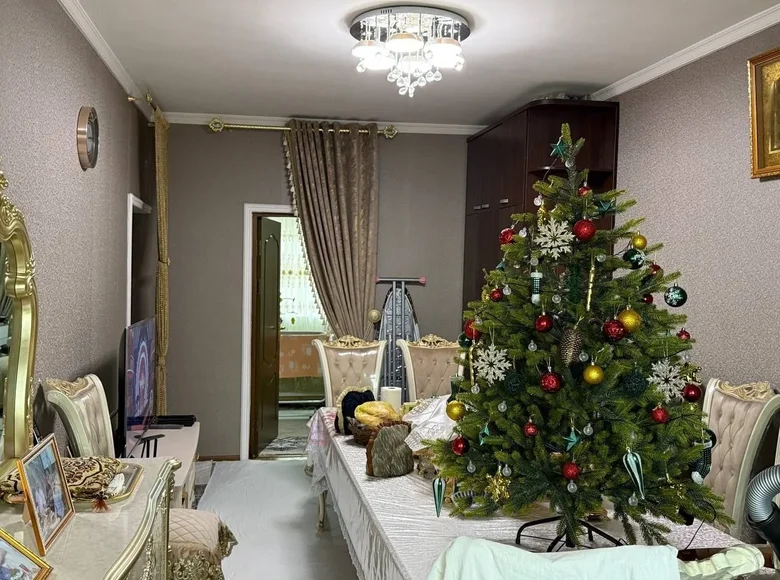 Kvartira 3 xonalar 74 m² Toshkentda