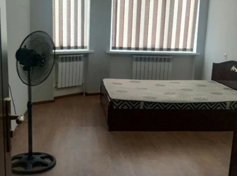 Kvartira 2 xonalar 54 m² Khanabadda