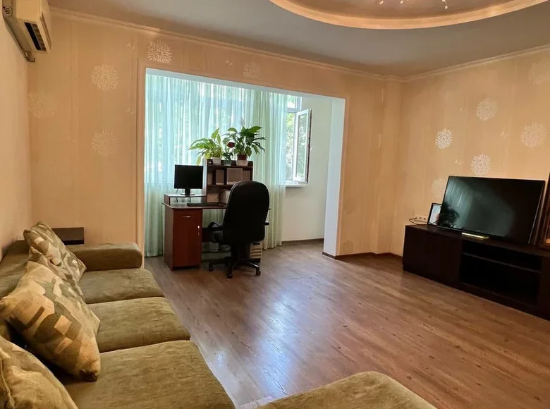 Kvartira 2 xonalar 65 m² Toshkentda