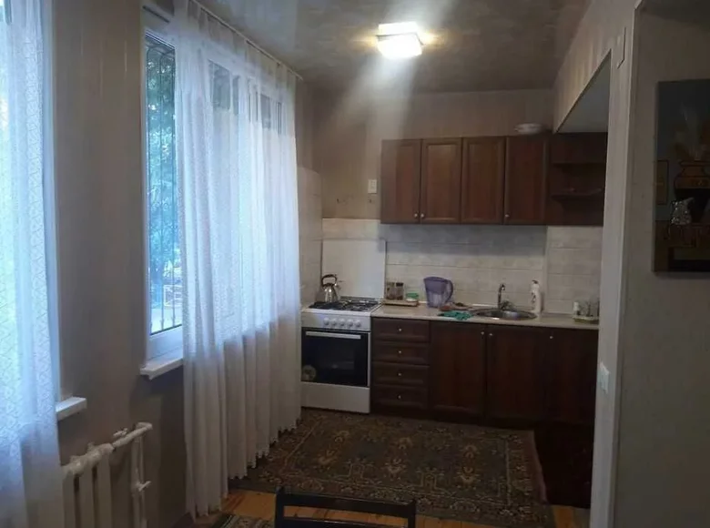 Kvartira 3 xonalar 70 m² Toshkentda