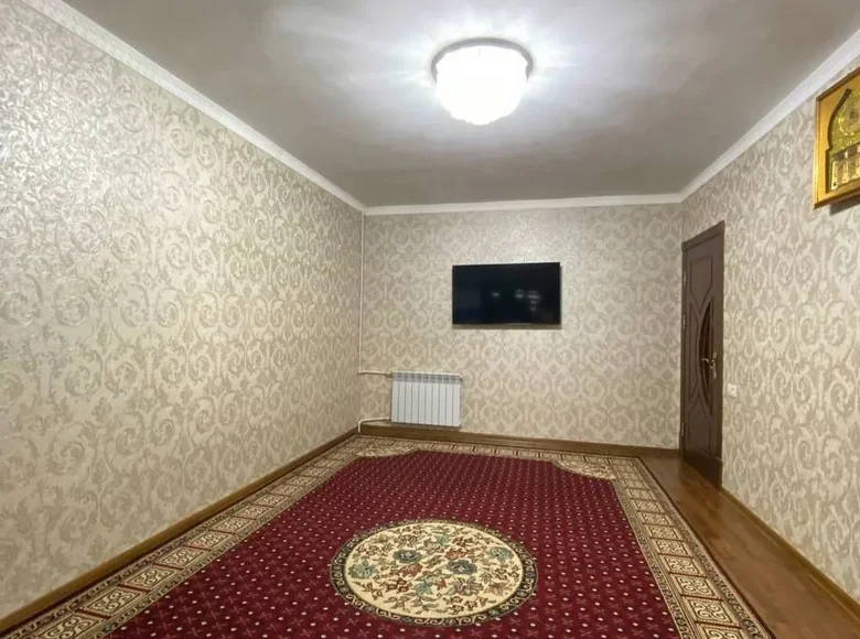 Kvartira 3 xonalar 74 m² Toshkentda