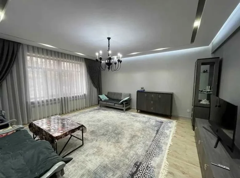 Квартира 2 комнаты 60 м² в Ташкенте, Узбекистан