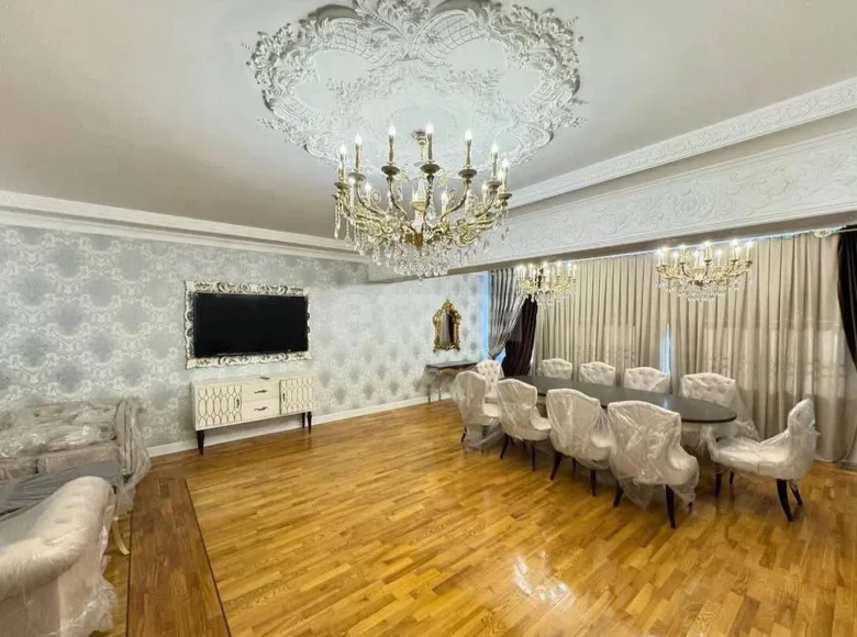 Kvartira 283 m² Toshkentda