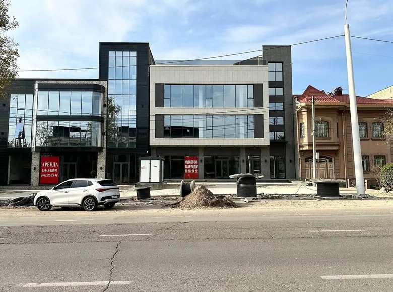 Tijorat 1 502 m² Toshkent