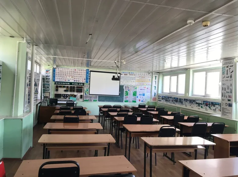 Офис 5 комнат 410 м² в Ташкенте, Узбекистан