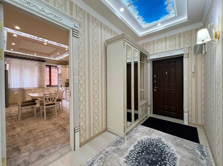 Квартира 3 комнаты 120 м² в Ташкенте, Узбекистан