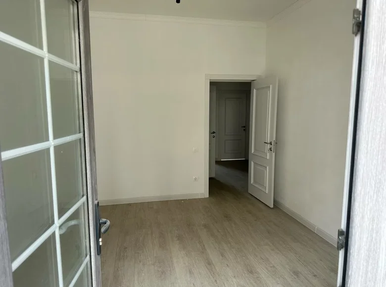 Kvartira 4 xonalar 100 m² Toshkentda