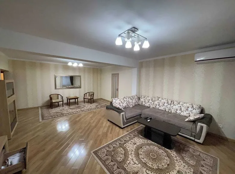 Kvartira 5 xonalar 155 m² Toshkentda