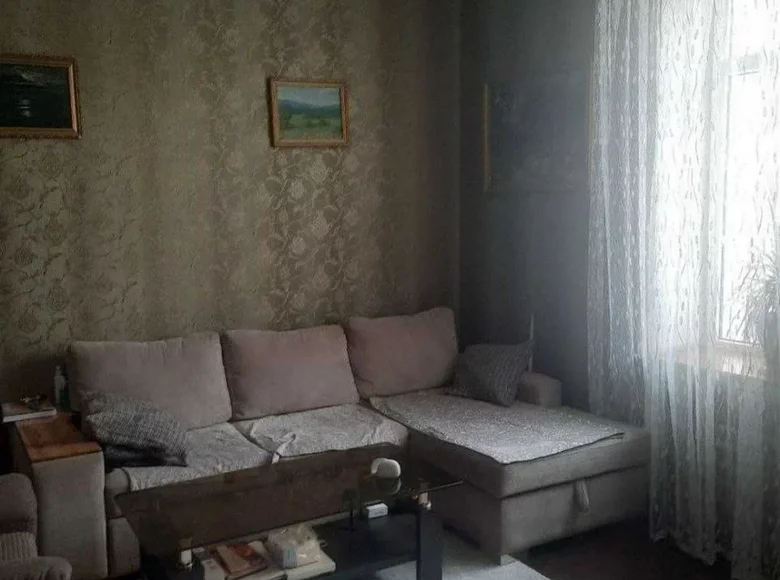 Kvartira 3 xonalar 71 m² Toshkentda