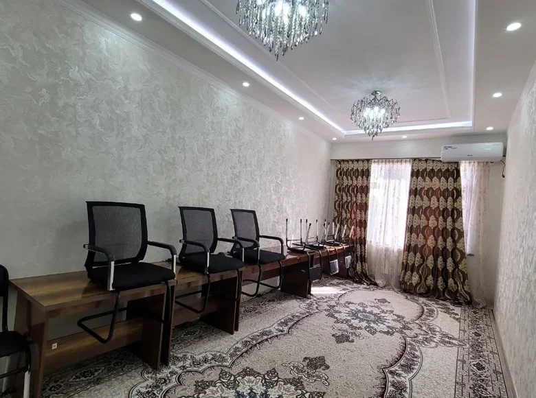 Kvartira 3 xonalar 75 m² Toshkentda