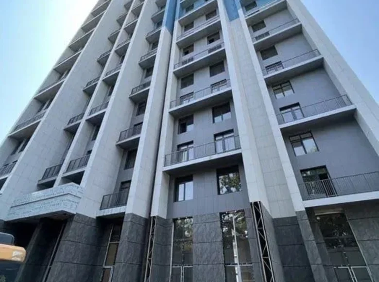 Kvartira 3 xonalar 85 m² in Shaykhontohur Tumani