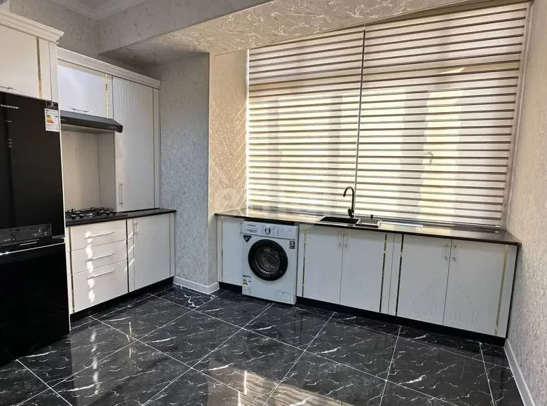 Квартира 3 комнаты 68 м² Самарканд, Узбекистан