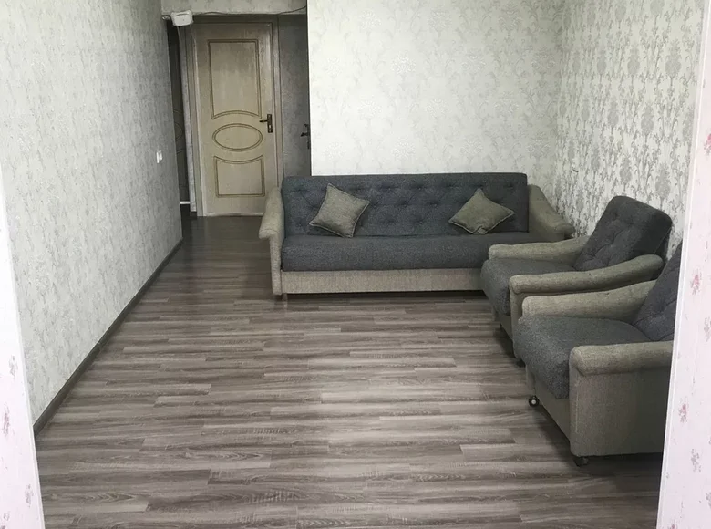 Kvartira 3 xonalar 80 m² Toshkentda