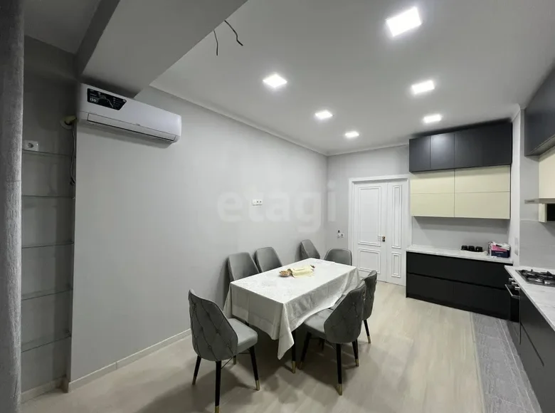 Kvartira 83 m² Toshkentda