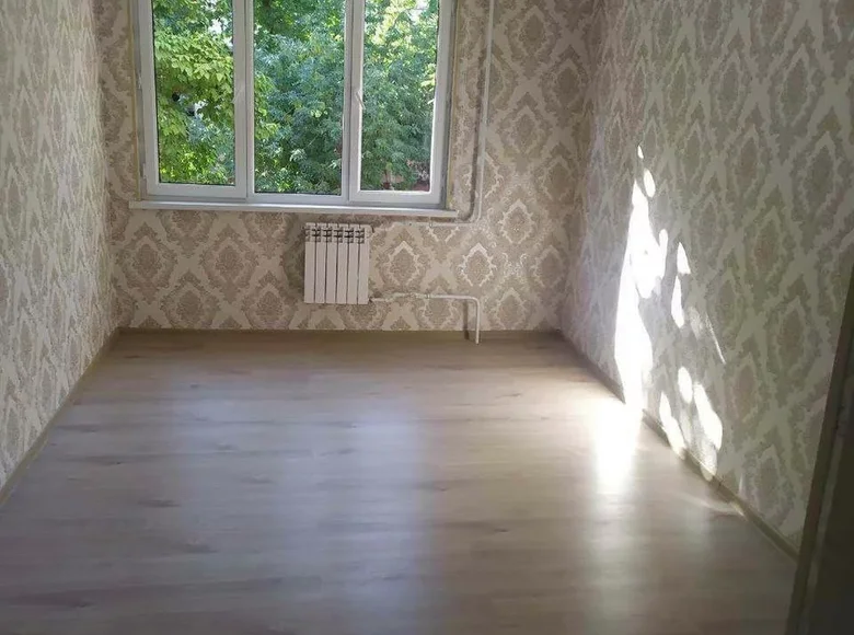 Kvartira 3 xonalar 60 m² Beshkurganda