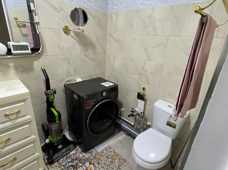 Kvartira 2 xonalar 95 m² in Uchquduq tumani