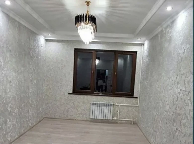 Kvartira 3 xonalar 67 m² Beshkurganda