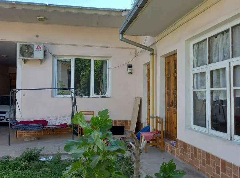 Kottej 3 xonalar 110 m² Toshkentda, Oʻzbekiston