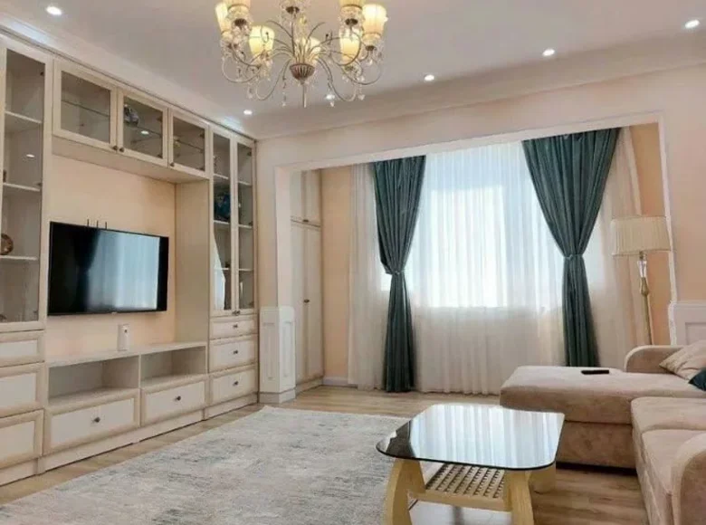 Kvartira 2 xonalar 60 m² Toshkentda