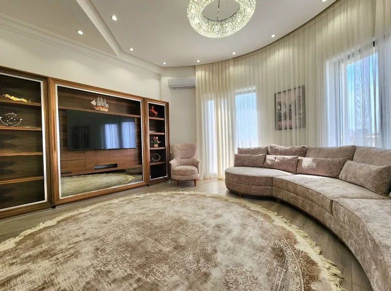 Kvartira 3 xonalar 100 m² Toshkentda, Oʻzbekiston