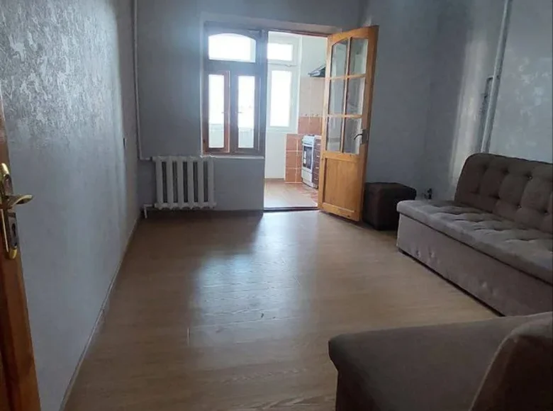 Kvartira 4 xonalar 91 m² Toshkentda