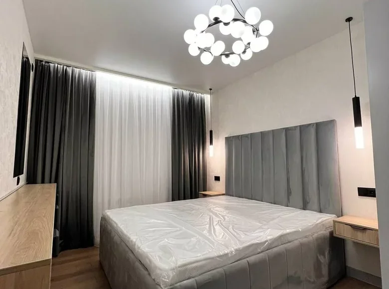 Kvartira 3 xonalar 72 m² Toshkentda