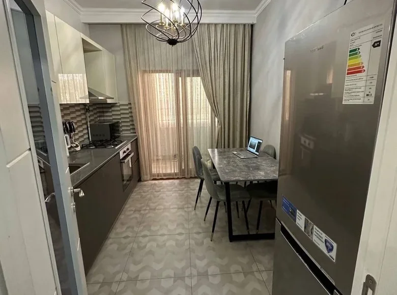 Kvartira 2 xonalar 70 m² Toshkentda