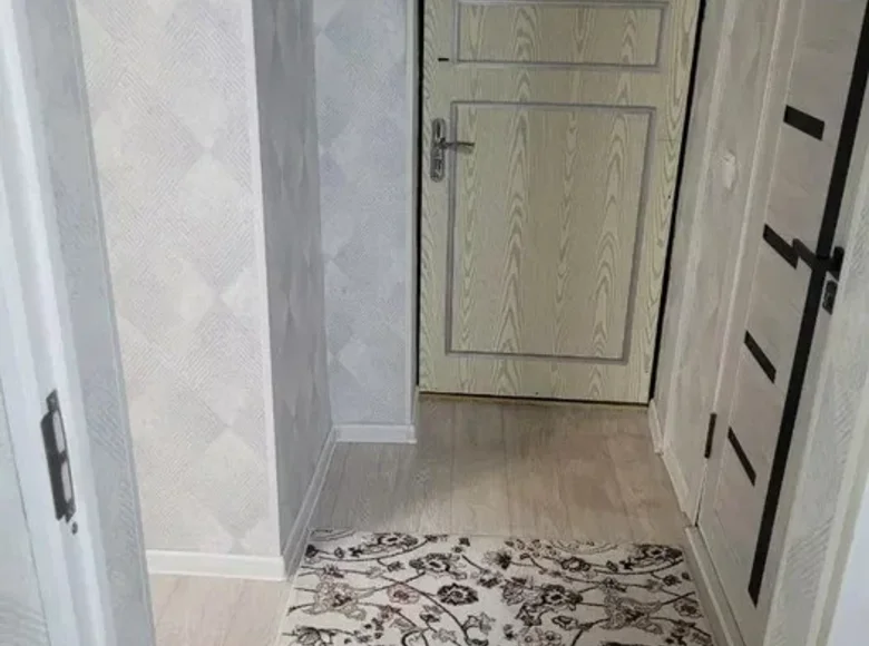 Kvartira 1 xona 30 m² Toshkentda